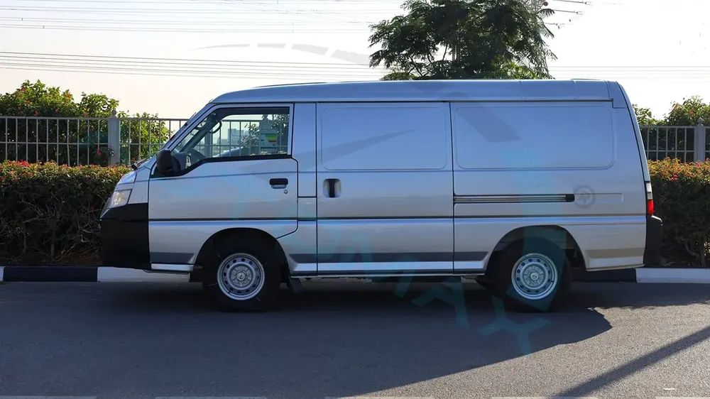 2025 CMC D260 Panel Van 2.4L RWD GCC 0Km With 3 Years Or 100,000 Km Warranty - Image 19