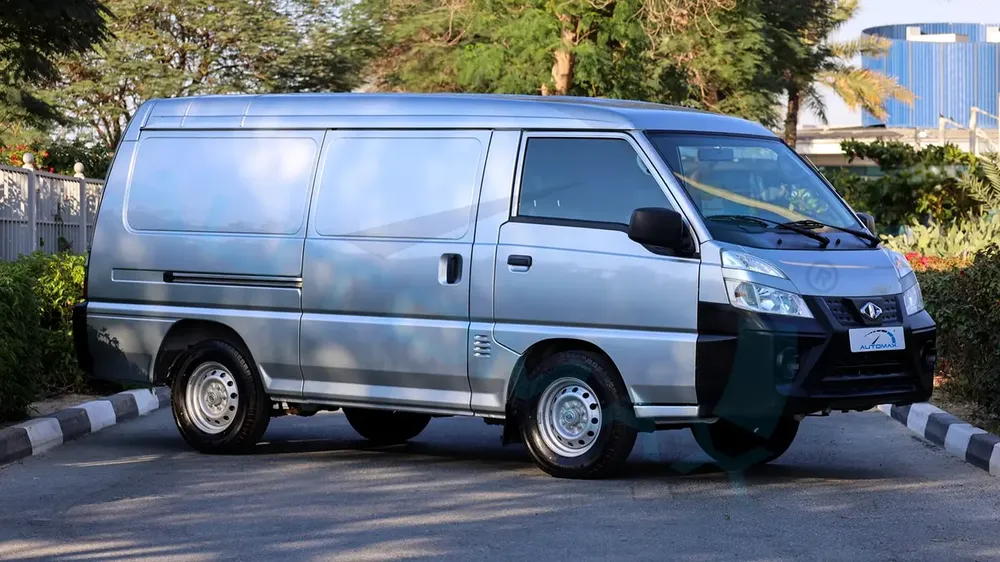 2025 CMC D260 Panel Van 2.4L RWD GCC 0Km With 3 Years Or 100,000 Km Warranty - Image 4
