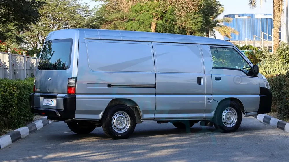 2025 CMC D260 Panel Van 2.4L RWD GCC 0Km With 3 Years Or 100,000 Km Warranty - Image 7