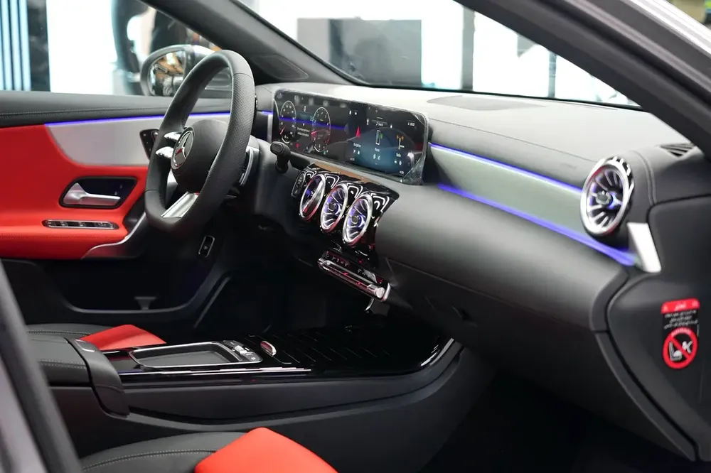 Mercedes-Benz A-Class A 200 (GCC Specs) - 2026 - Image 11