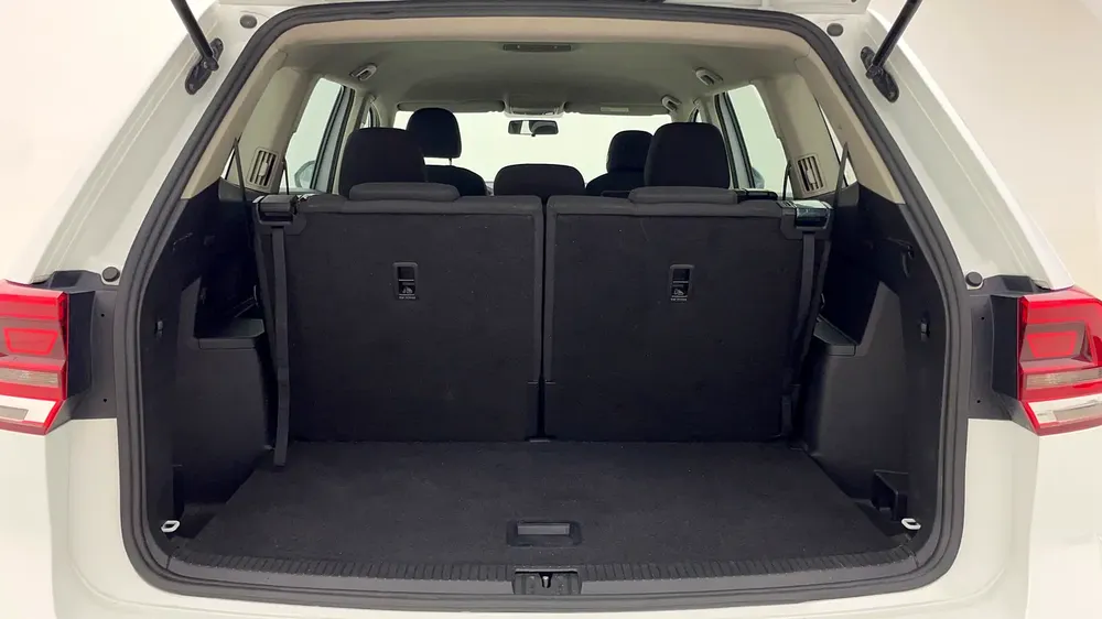 AED 791/month | 0 Downpayment | Free 3 Months Warranty | 30 Day Return | VOLKSWAGEN TERAMONT 2019 - Image 11