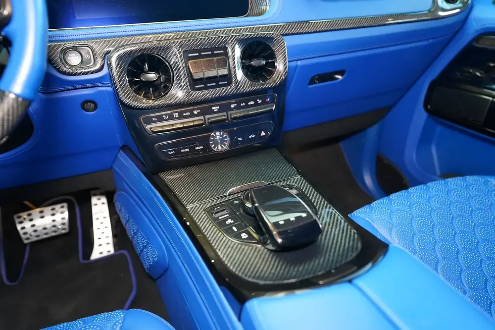 BRABUS 900 | CARBON INTERIOR AND EXTERIOR | NARDO GREY - Image 12