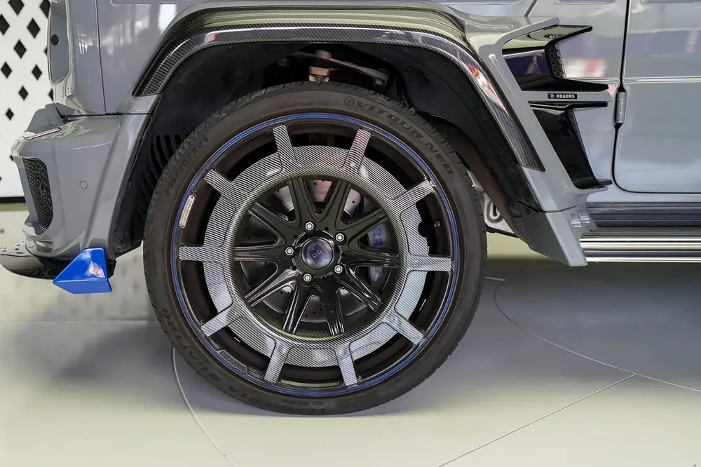 BRABUS 900 | CARBON INTERIOR AND EXTERIOR | NARDO GREY - Image 15