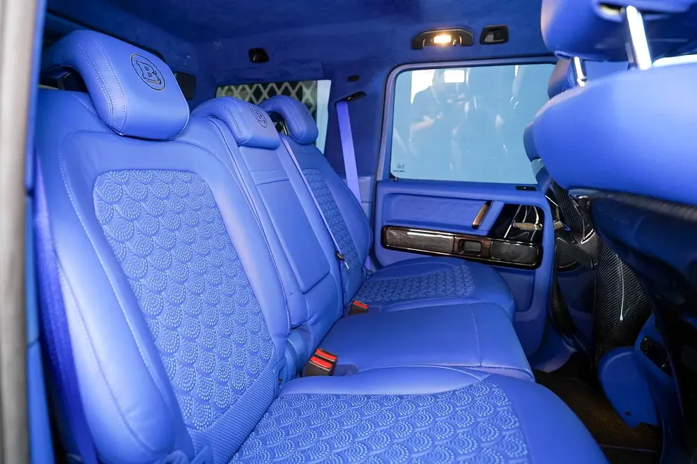 BRABUS 900 | CARBON INTERIOR AND EXTERIOR | NARDO GREY - Image 6