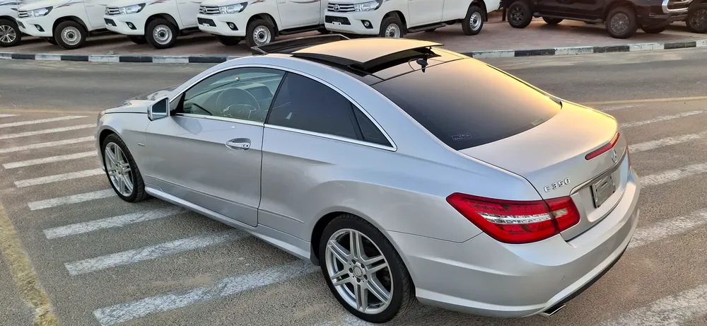 Mercedes-Benz E-Class E 350, 2012, Japanese Specs - Image 11