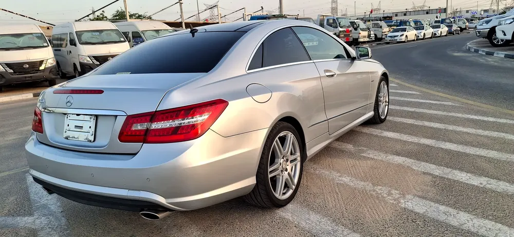 Mercedes-Benz E-Class E 350, 2012, Japanese Specs - Image 6