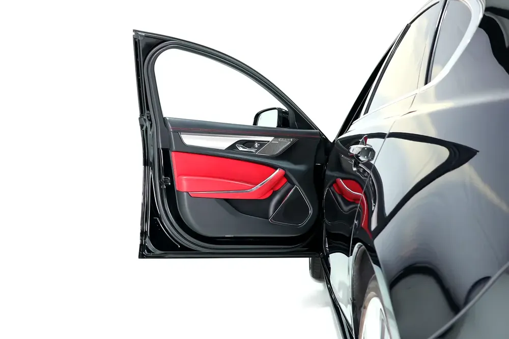 Jaguar XF R Sport-Al Tayer Full Service History-Red/Black Full Leather Interior-Premium Sound System - Image 11