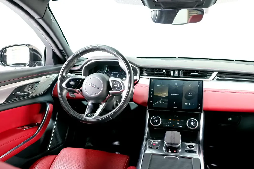 Jaguar XF R Sport-Al Tayer Full Service History-Red/Black Full Leather Interior-Premium Sound System - Image 12