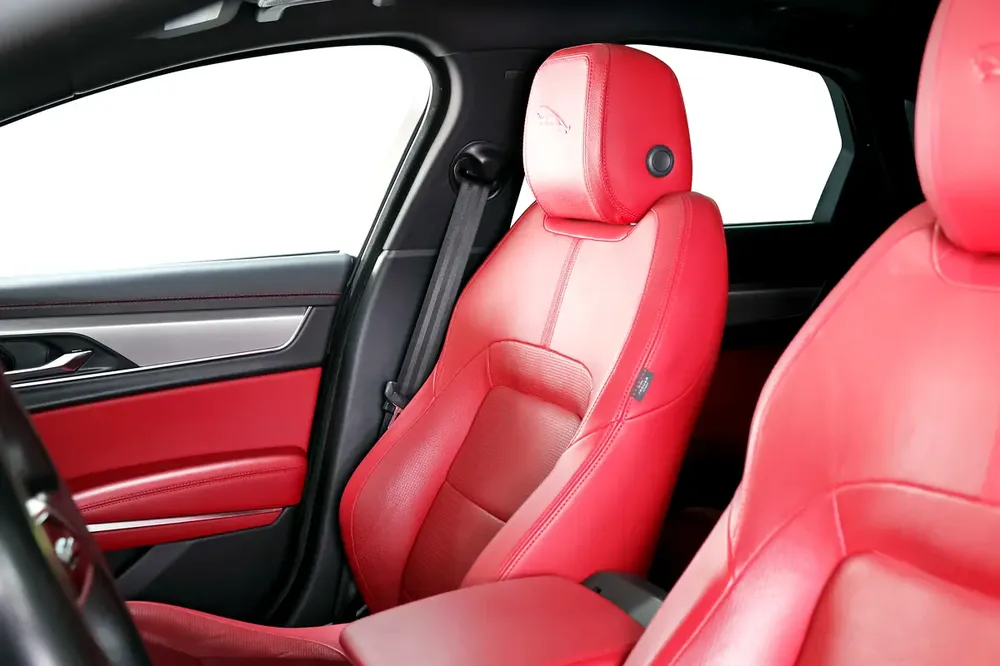 Jaguar XF R Sport-Al Tayer Full Service History-Red/Black Full Leather Interior-Premium Sound System - Image 15