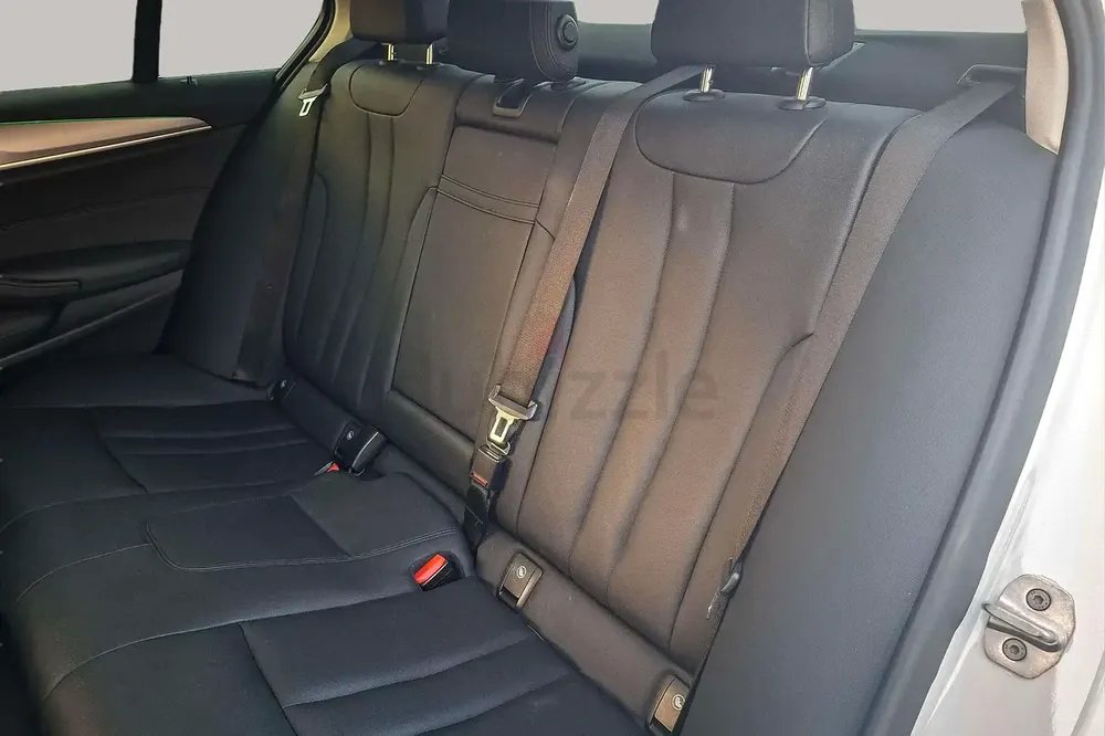 AED 1444/month | 2020 BMW 5-Series 520i | GCC Specs | Ref#392571 - Image 12