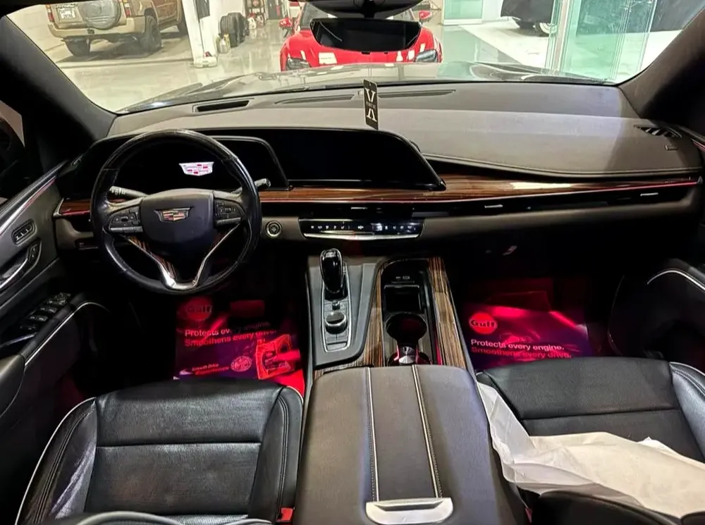 Cadillac Esclade 600 Black Edition 2023 Model - Image 11