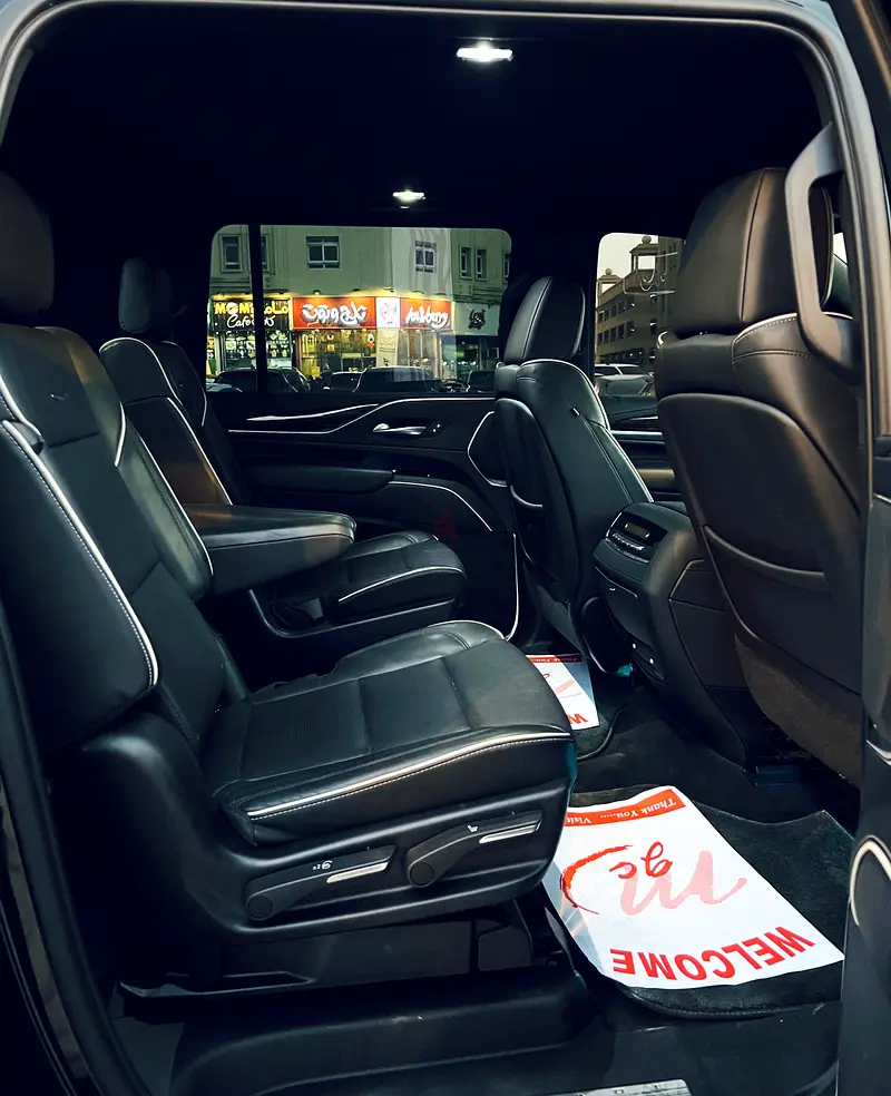 Cadillac Esclade 600 Black Edition 2023 Model - Image 15