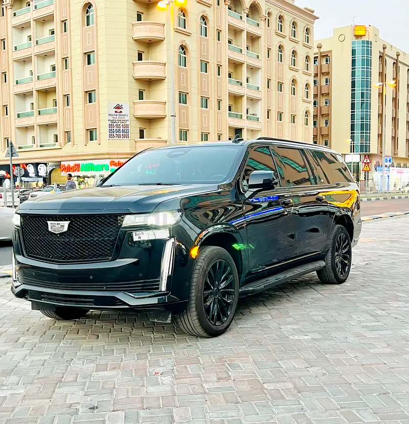 Cadillac Esclade 600 Black Edition 2023 Model - Image 4