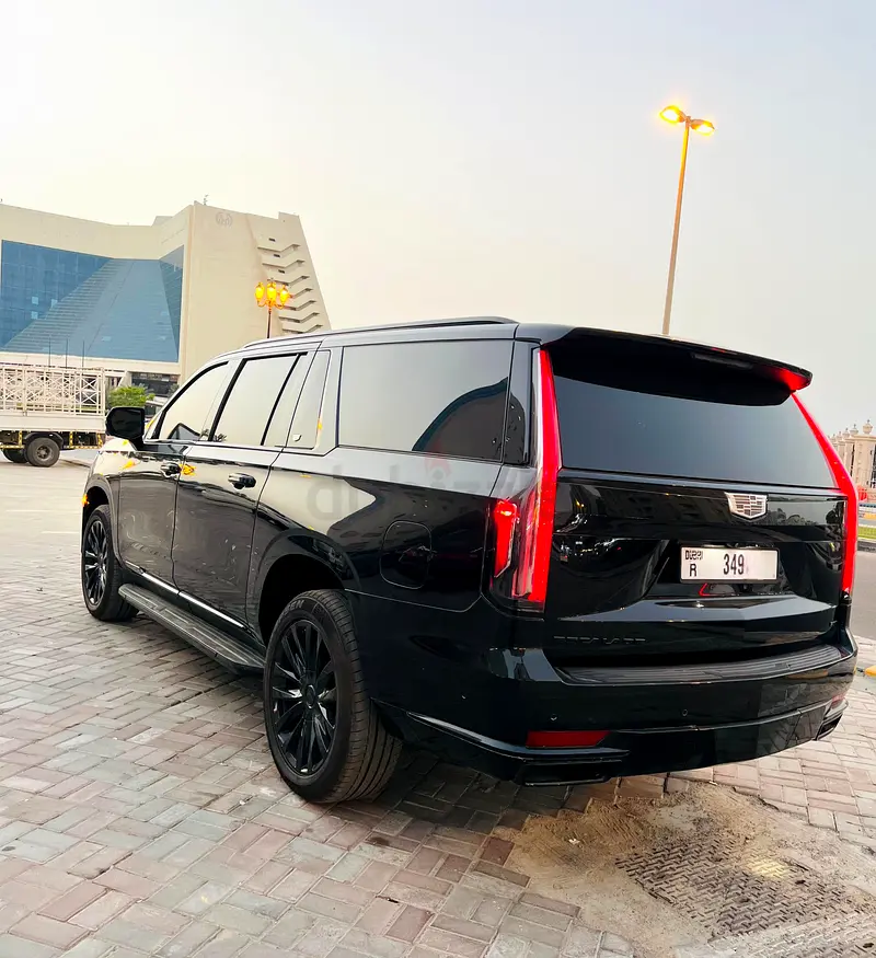 Cadillac Esclade 600 Black Edition 2023 Model - Image 5