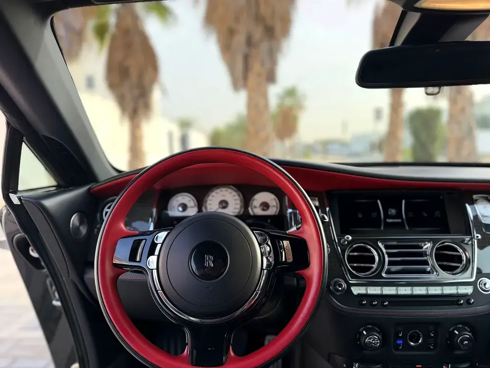Rolls-Royce Dawn Black Badge 2020 - GCC Specs - Image 11