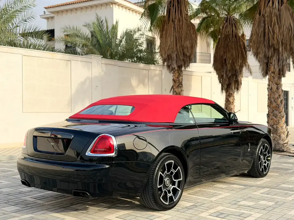 Rolls-Royce Dawn Black Badge 2020 - GCC Specs - Image 5