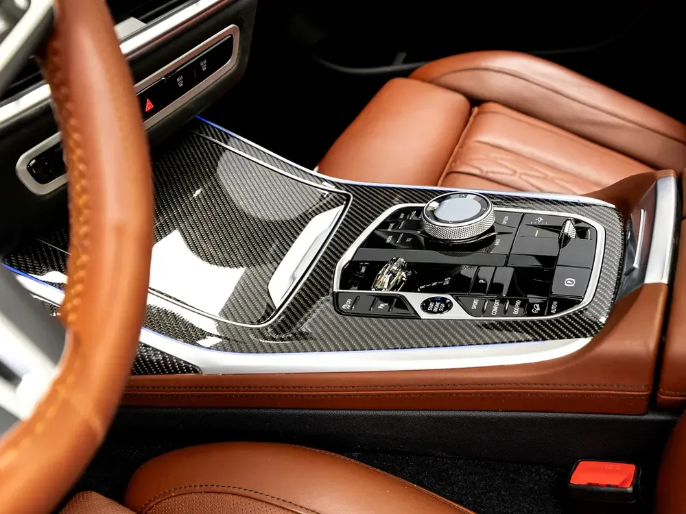 SUMMER STARTS NOW | EXCLUSIVE DEAL BY BLACKLINE, April 2029 Warranty + Service, Low KMs, GCC - Image 15
