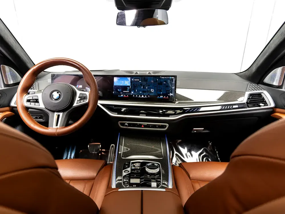 SUMMER STARTS NOW | EXCLUSIVE DEAL BY BLACKLINE, April 2029 Warranty + Service, Low KMs, GCC - Image 16