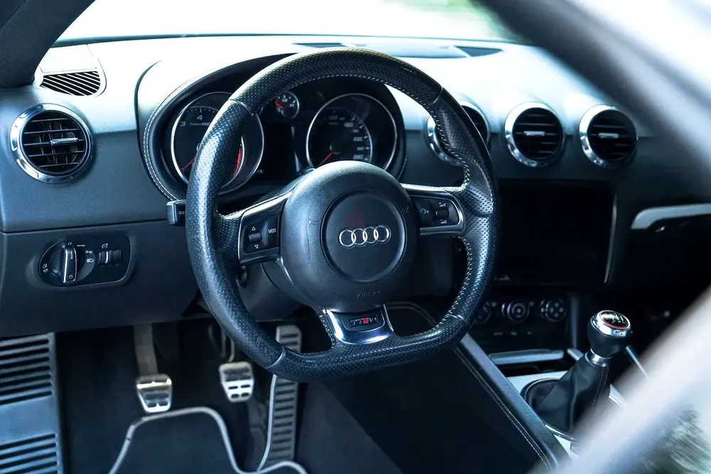 Audi TT RS 2.5 TFSI Quattro 2010 | GCC Specs | Performance Edition - Image 7