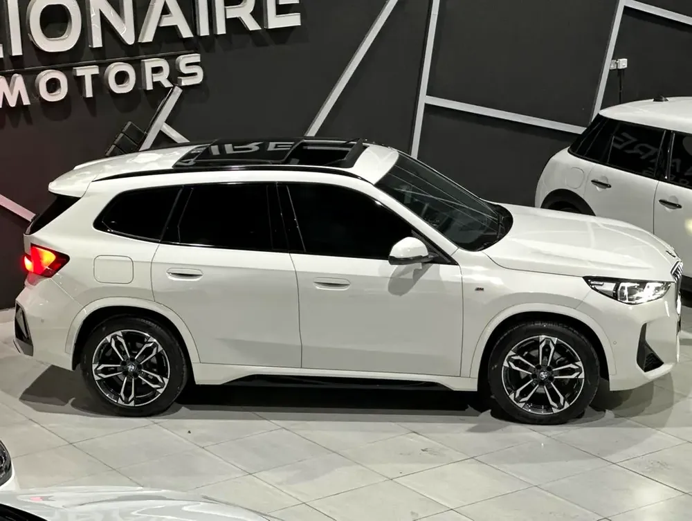 2025 BMW X1 xDrive30 M Sport - Korean Specs - Brand New! - Image 4