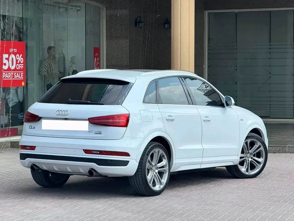 Audi Q3 2016 | GCC Specs | Excellent Condition - Image 7