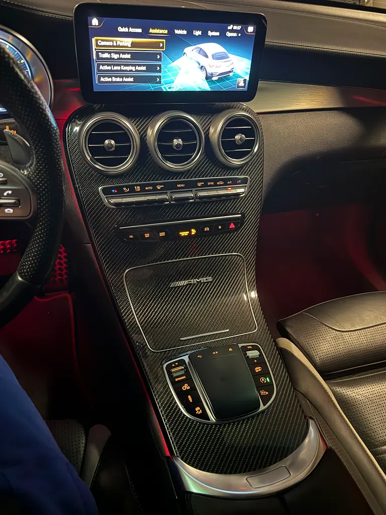 Mercedes GLC 63S AMG 4MATIC+ 2021 – Full Carbon | Clean | Perfect Condition - Image 7