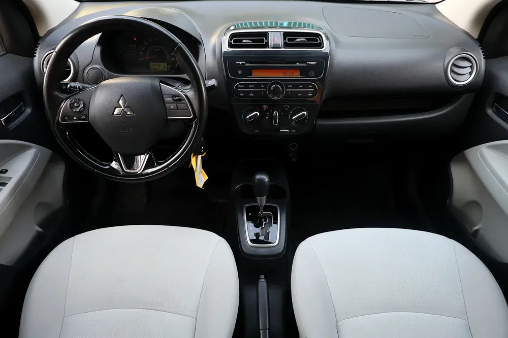 Mitsubishi Attrage GLX 2022 - GCC Specs - Low Mileage - Image 13
