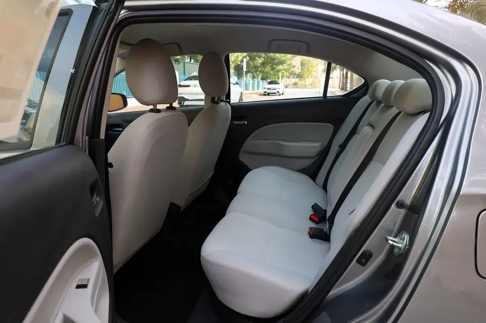 Mitsubishi Attrage GLX 2022 - GCC Specs - Low Mileage - Image 18