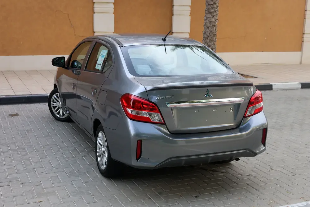 Mitsubishi Attrage GLX 2022 - GCC Specs - Low Mileage - Image 4