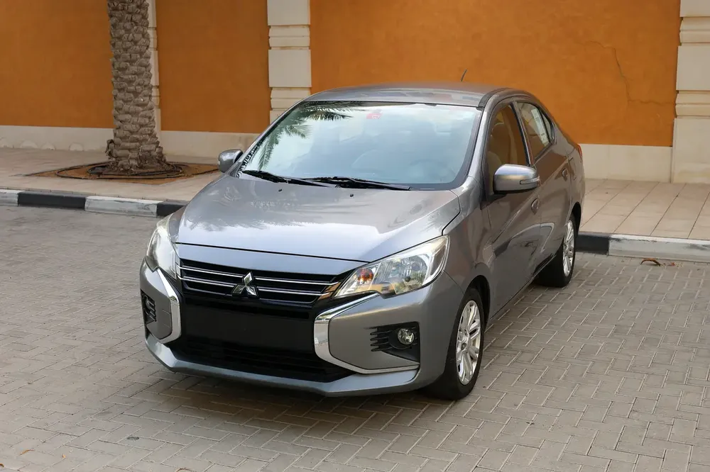 Mitsubishi Attrage GLX 2022 - GCC Specs - Low Mileage - Image 5