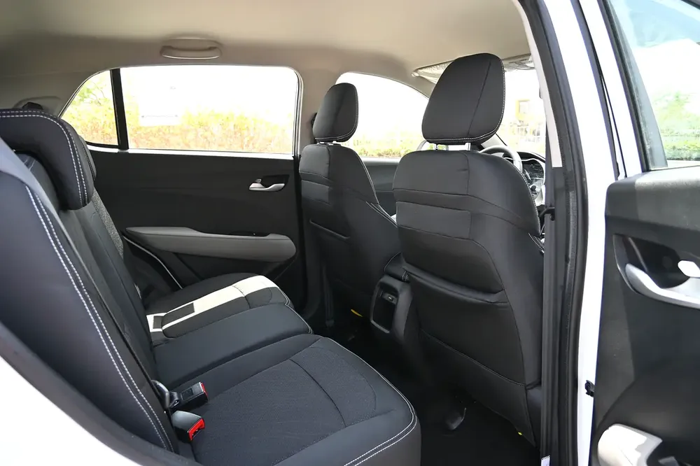 CHEVROLET GROOVE LT 1.5L - 2025 - Image 11