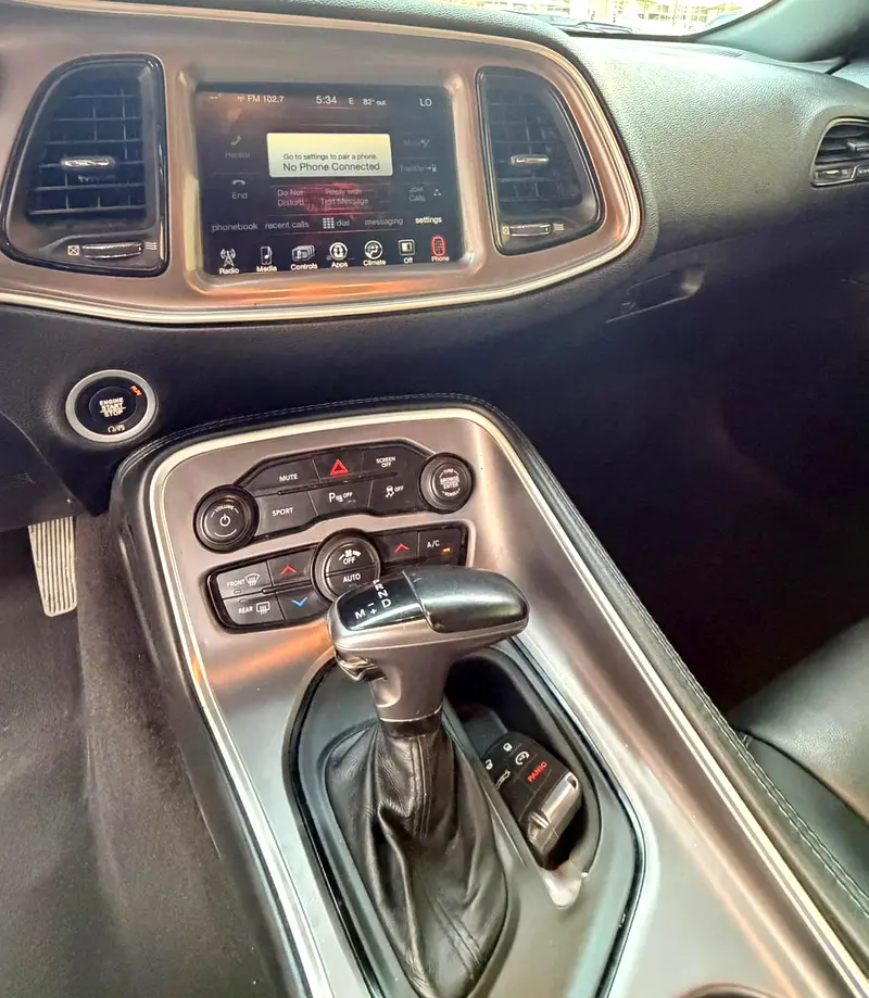 2022 DODGE CHALLENGER GT - AED 1,350 / MONTH - PERFECT CONDITION - Image 11