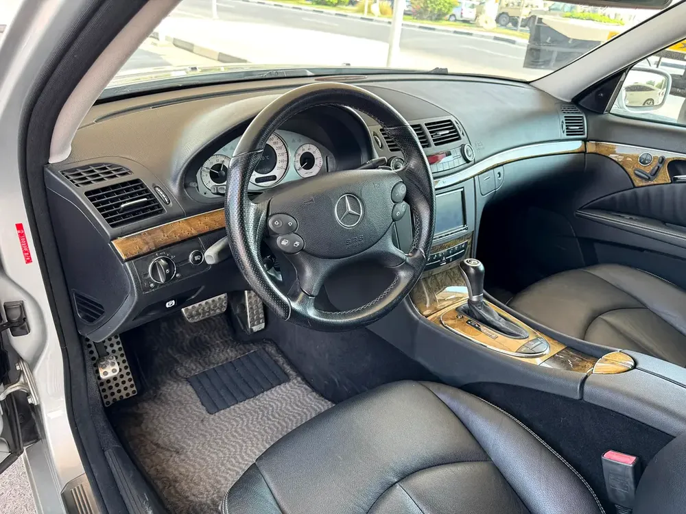 MERCEDES BENZ E550 MODEL 2007 JAPAN IMPORT - Image 10