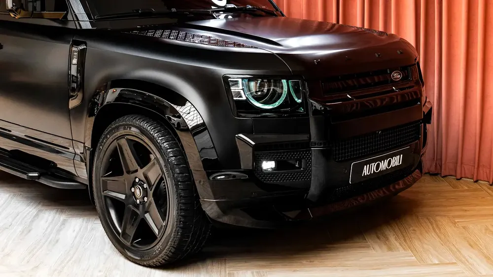 DEAL OF THE MONTH | KAHN EDITION | WARRANTY  SERVICE UNTIL 2028 | 400 HP MHEV | HIGH SPEC | FIN - Image 6