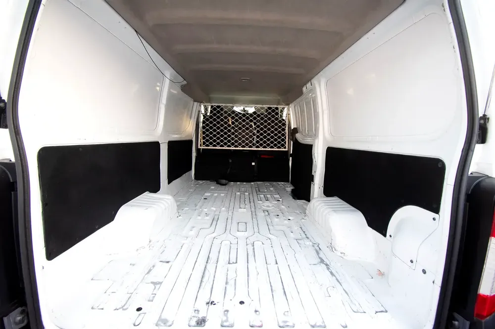 2021 Nissan Urvan | Standard Roof Delivery Van | GCC Specs | Ref#N33021 - Image 7