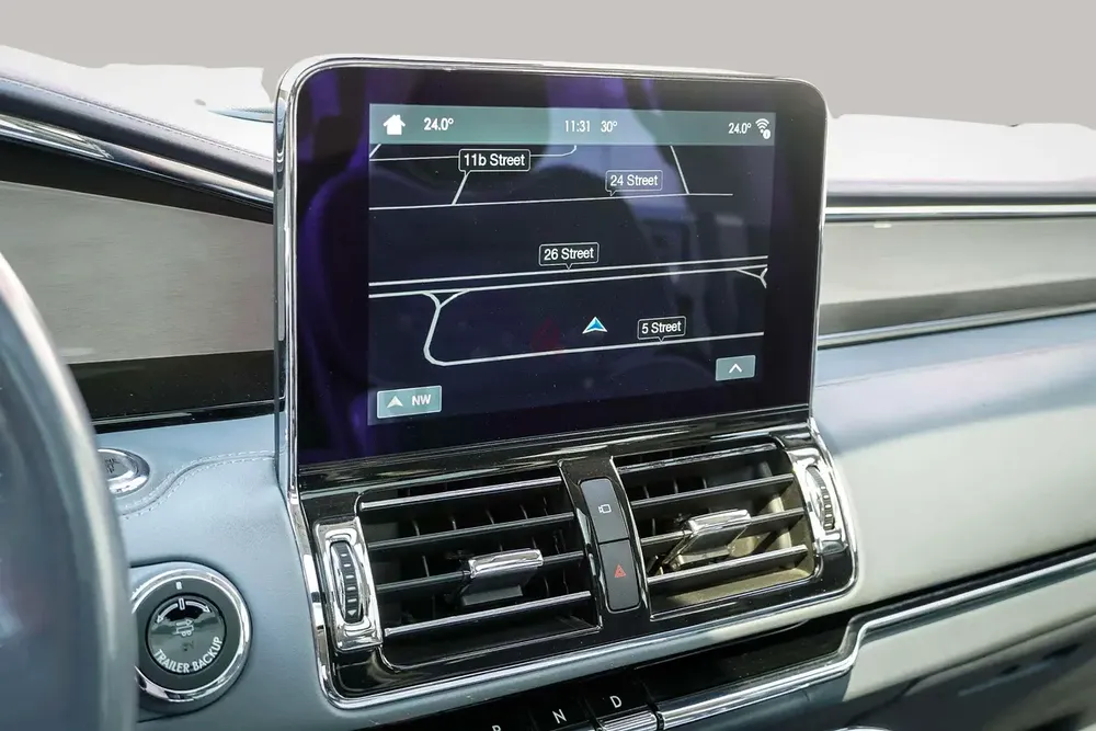 AED 2204/month | 2019 Lincoln Navigator Presidential | GCC Specs | Ref#396600 - Image 16