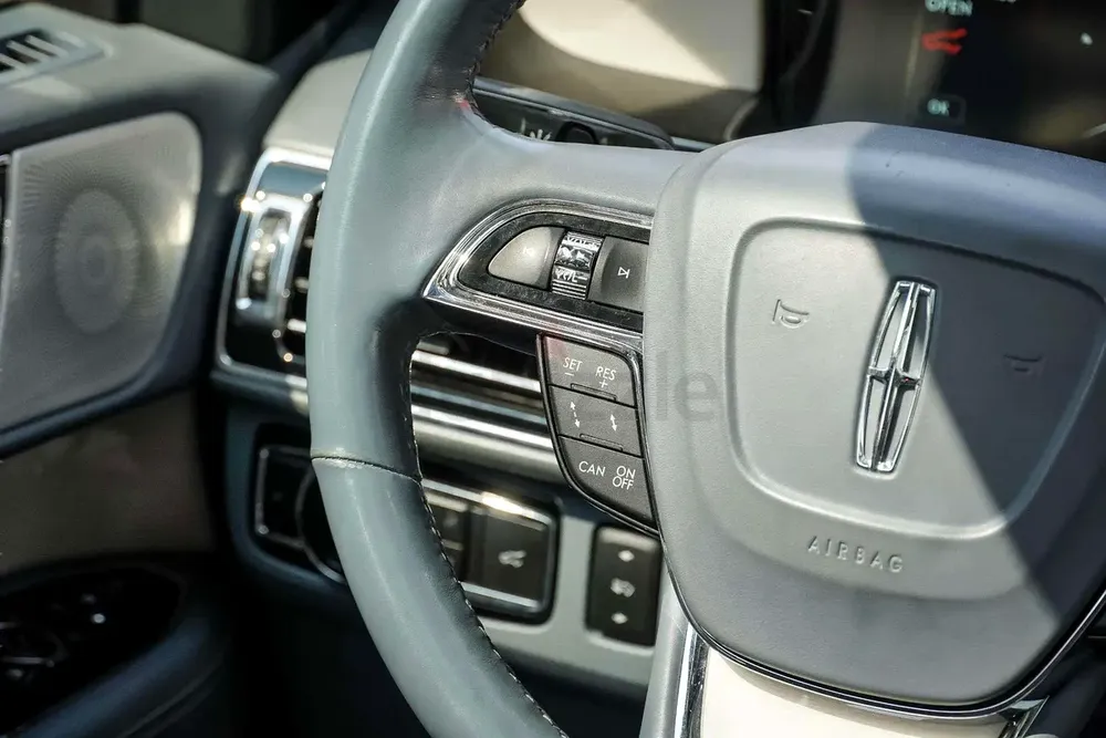 AED 2204/month | 2019 Lincoln Navigator Presidential | GCC Specs | Ref#396600 - Image 19