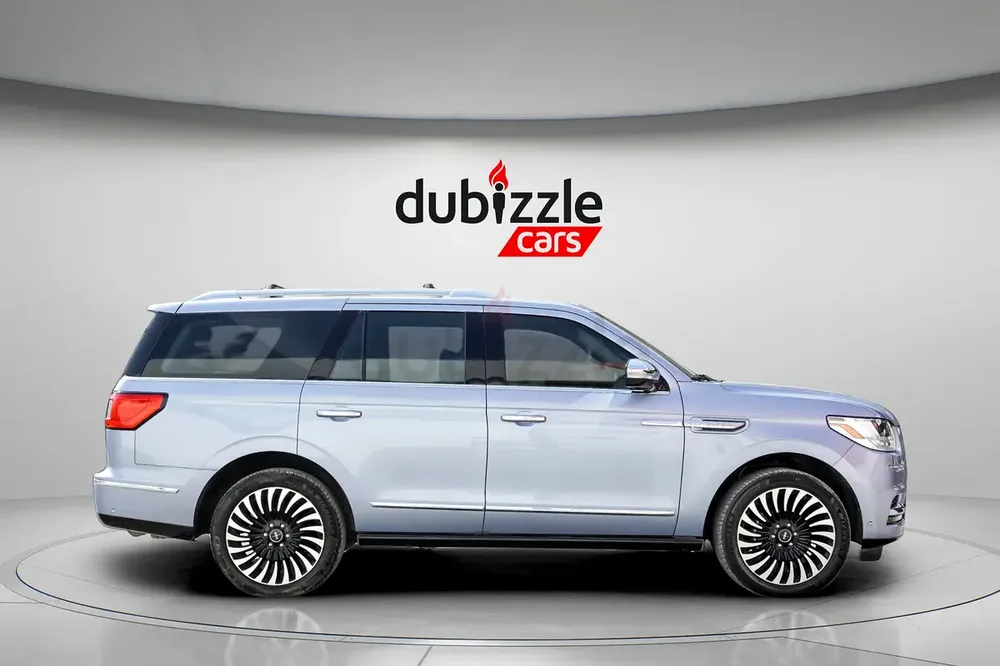 AED 2204/month | 2019 Lincoln Navigator Presidential | GCC Specs | Ref#396600 - Image 4