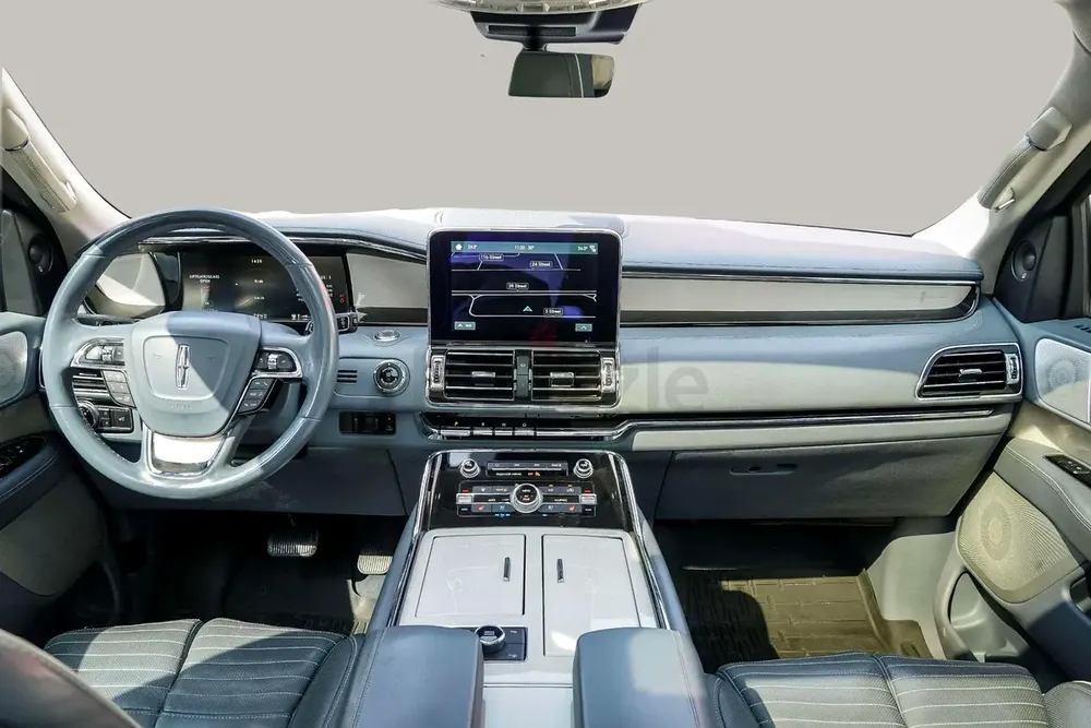 AED 2204/month | 2019 Lincoln Navigator Presidential | GCC Specs | Ref#396600 - Image 9
