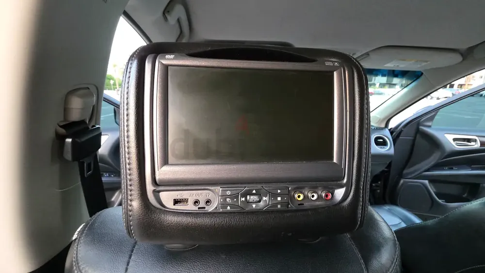 Nissan Pathfinder SL 4WD Model 2014 7 Seater Well Maintained In Excellent Condition - Image 13