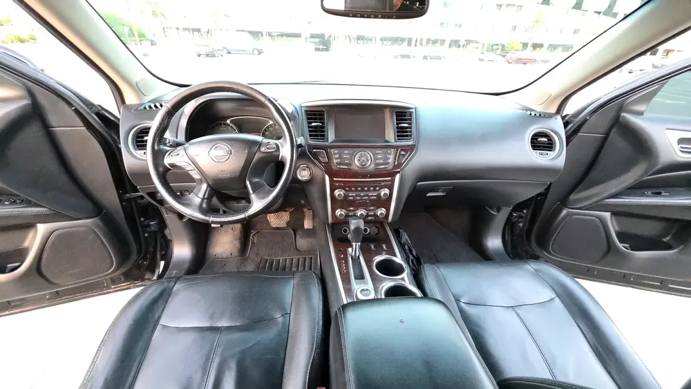 Nissan Pathfinder SL 4WD Model 2014 7 Seater Well Maintained In Excellent Condition - Image 18