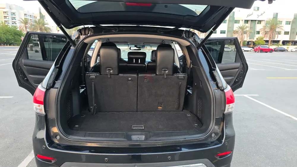 Nissan Pathfinder SL 4WD Model 2014 7 Seater Well Maintained In Excellent Condition - Image 19