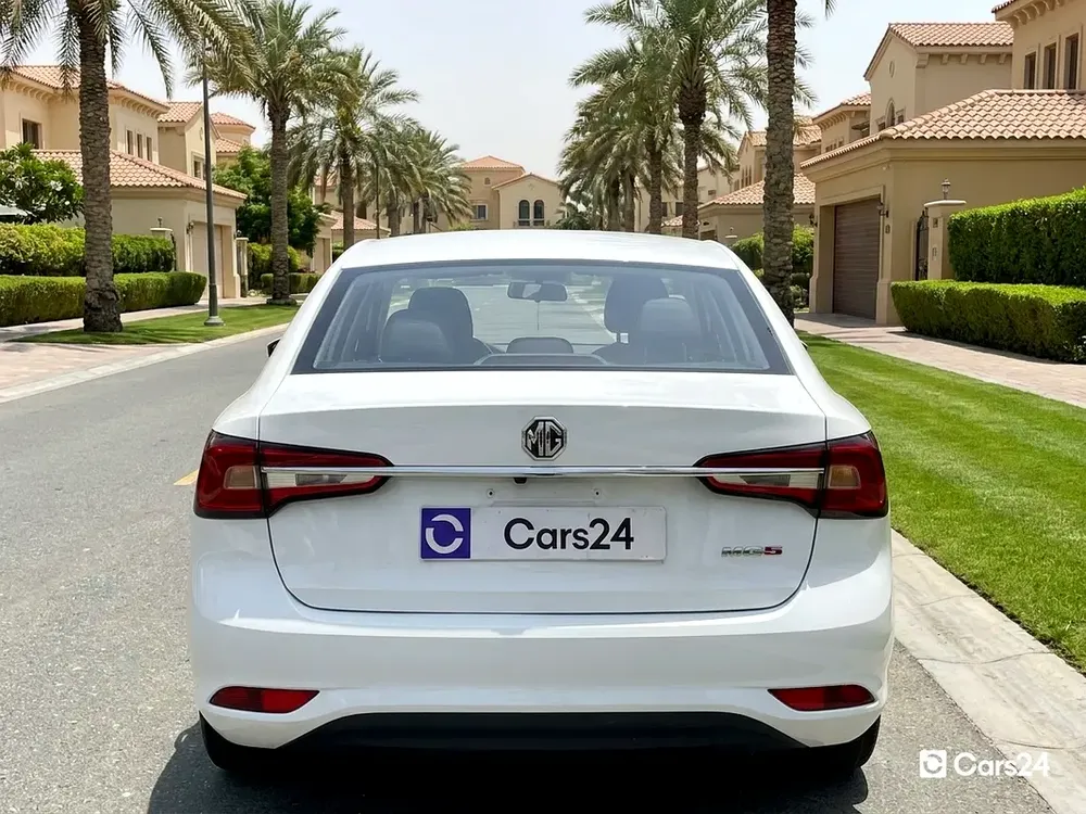 AED 525/month | 0 Downpayment | Free 3 Months Warranty | Service History | 30 Day Return | MG 5 2024 - Image 4