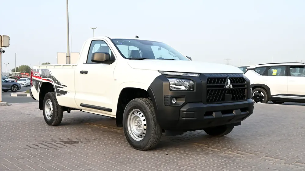 MITSUBISHI L200 GL 2.4L SCAB 4WD 5MT DIESEL M-LINE (2026 MY) - Image 9