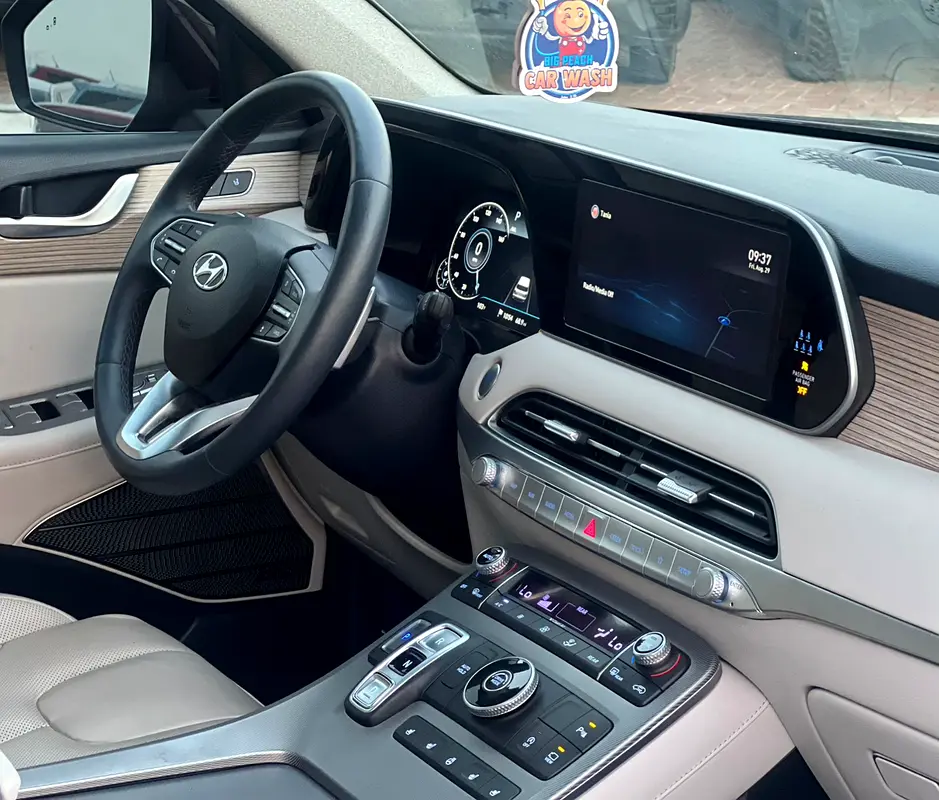2022 Hyundai Palisade Limited Edition Full Option Panoramic leather seat View - 360* 5 CAM - HUD - Image 11
