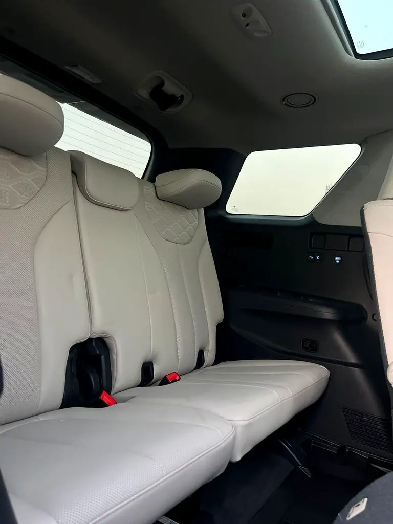 2022 Hyundai Palisade Limited Edition Full Option Panoramic leather seat View - 360* 5 CAM - HUD - Image 13