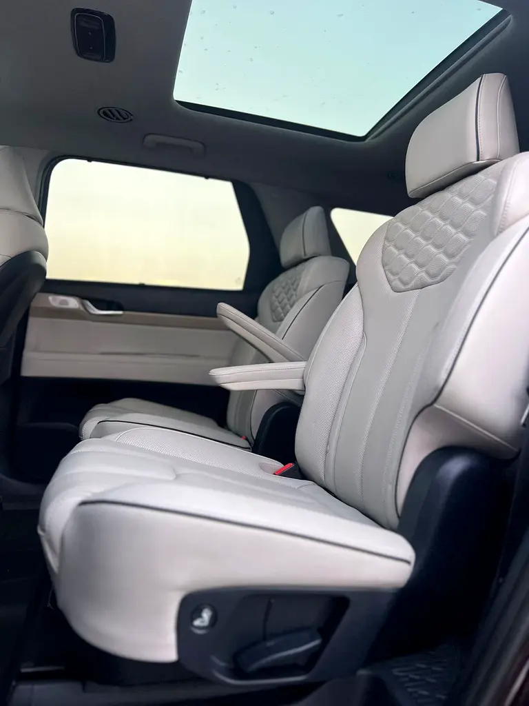 2022 Hyundai Palisade Limited Edition Full Option Panoramic leather seat View - 360* 5 CAM - HUD - Image 15