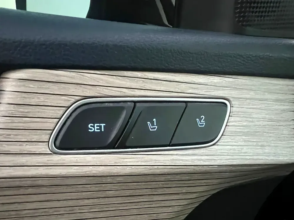 2022 Hyundai Palisade Limited Edition Full Option Panoramic leather seat View - 360* 5 CAM - HUD - Image 19