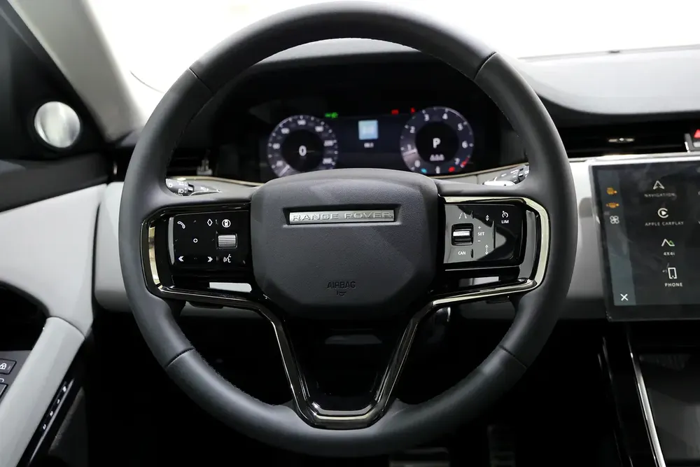 Brand New 2024 Range Rover Evoque Dynamic SE P200 | Dealership Warranty till 2029 | Excellent Spec - Image 14