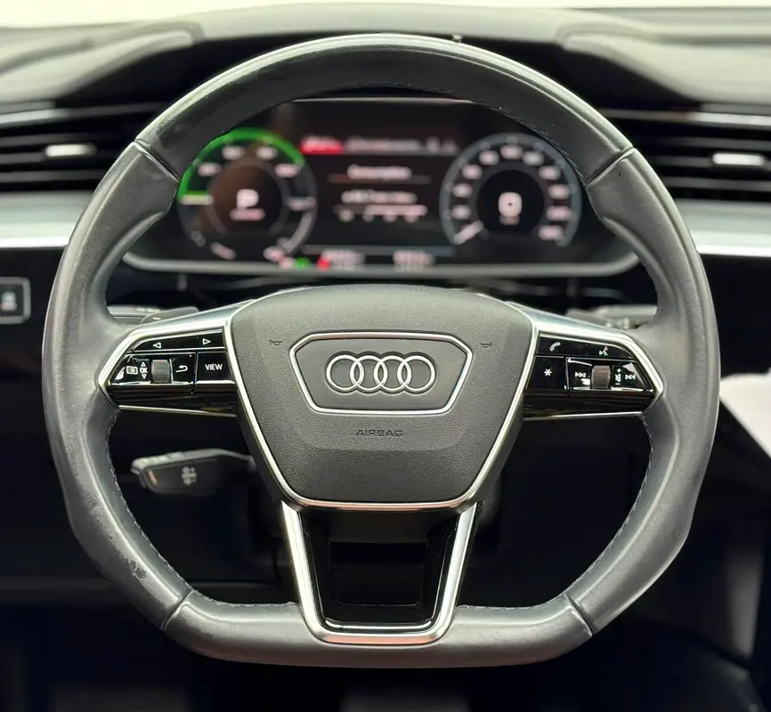 2021 Audi E-Tron 55 Quattro S-Line, 2029 Audi Warranty, Audi Service History, GCC - Image 10
